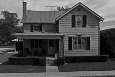 209-NE-Street-bw 209-NE-Street-bw